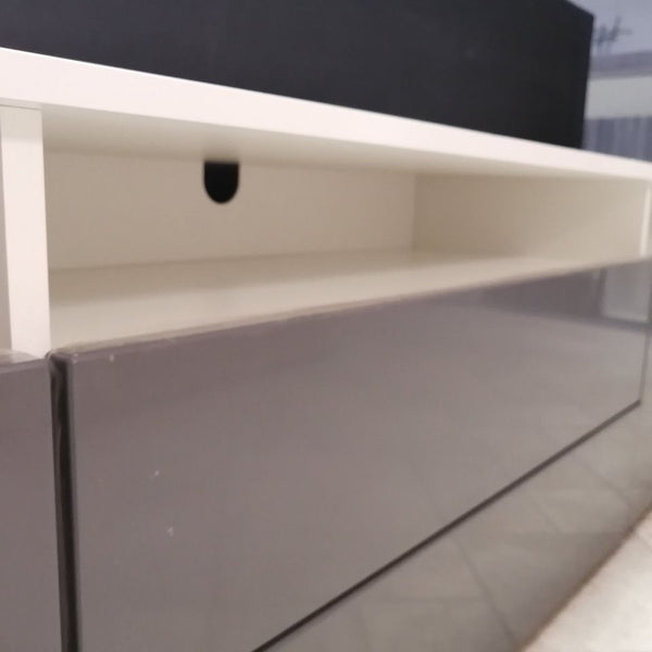 TV Stand Melbourne