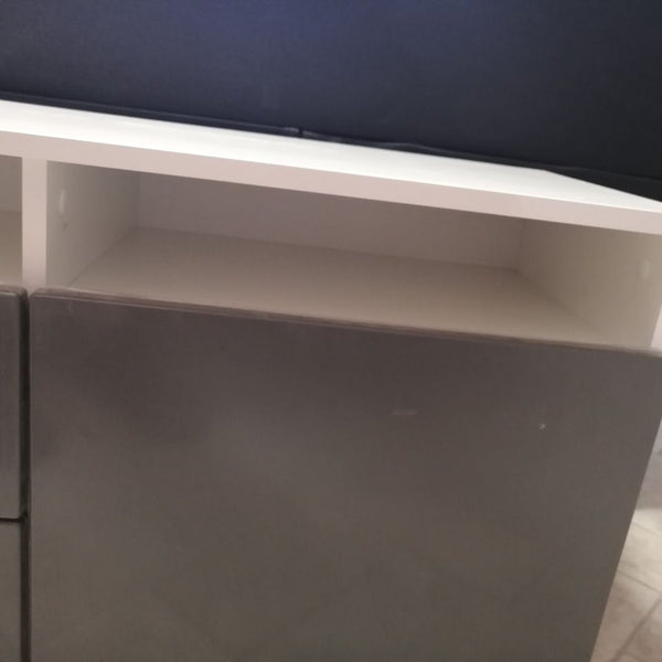 TV Stand Melbourne
