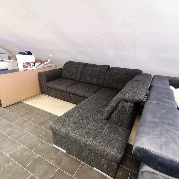 Sectional "Bingo" in Black/Gray Fabric + Bed Function
